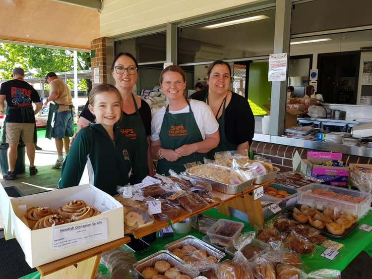 No photo description available.